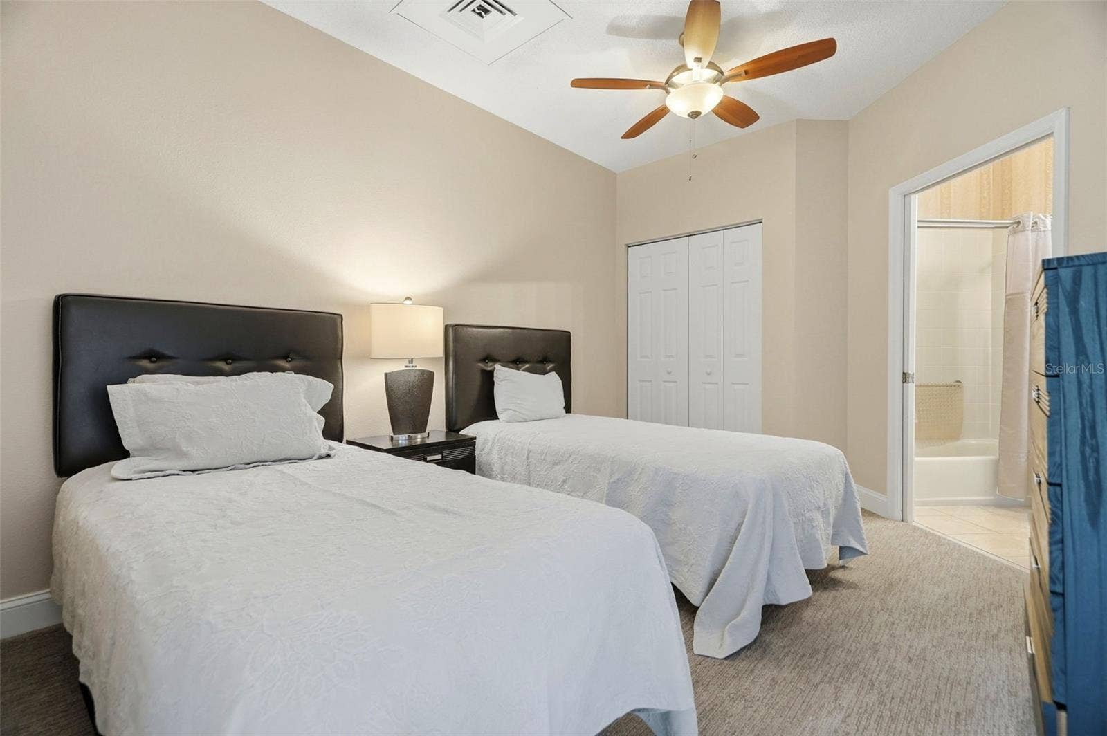 288 BEACH DRIVE NE, #10B, St Petersburg, FL 33701