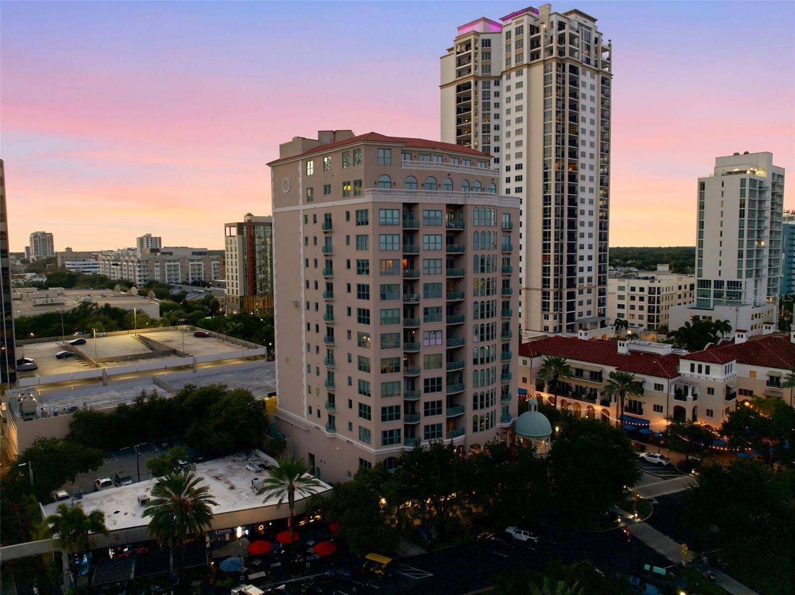 288 BEACH DRIVE NE, #10B, St Petersburg, FL 33701