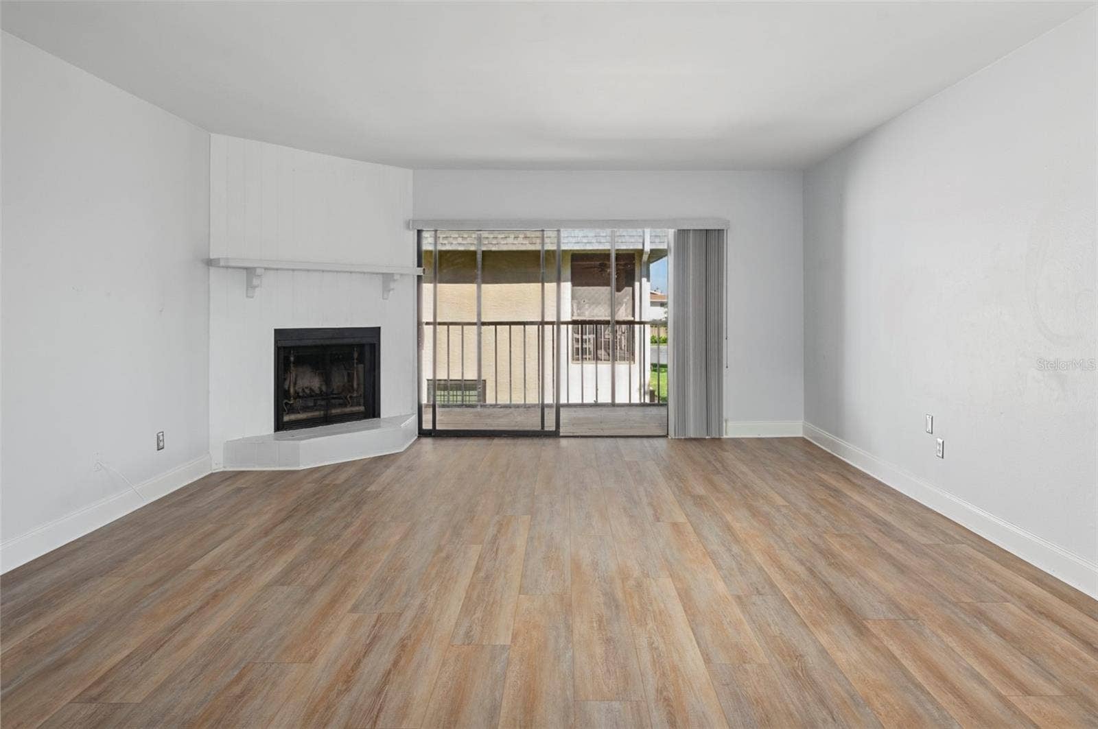 275 CAPRI CIRCLE N, #105, Treasure Island, FL 33706