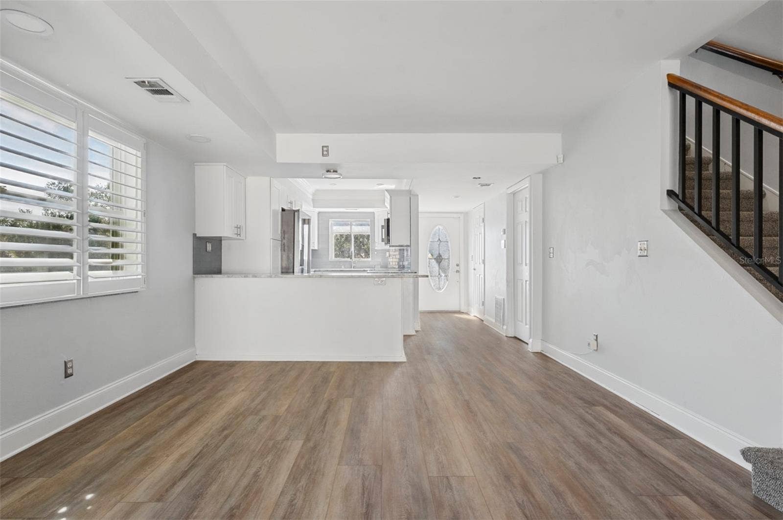275 CAPRI CIRCLE N, #105, Treasure Island, FL 33706