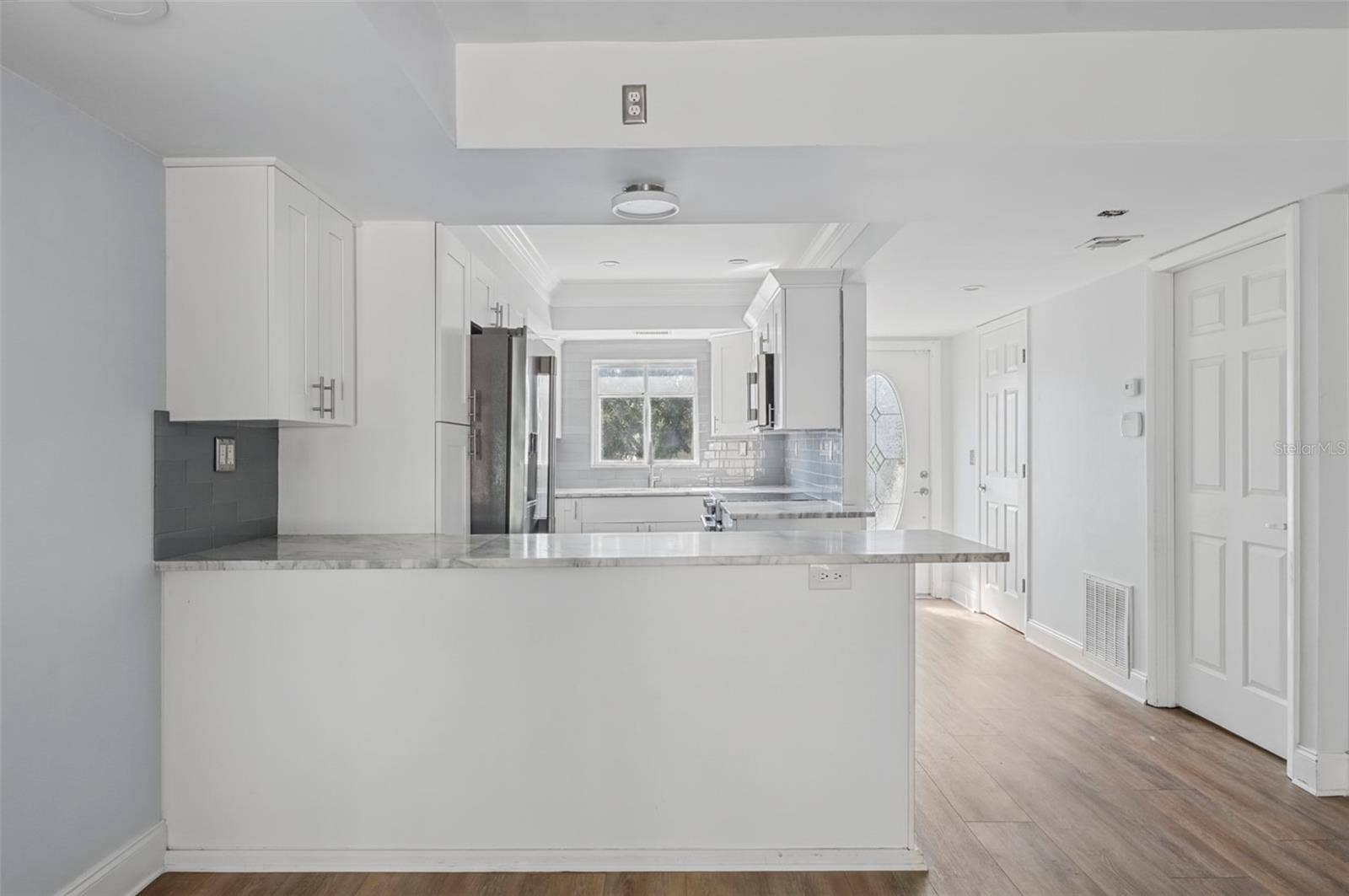 275 CAPRI CIRCLE N, #105, Treasure Island, FL 33706