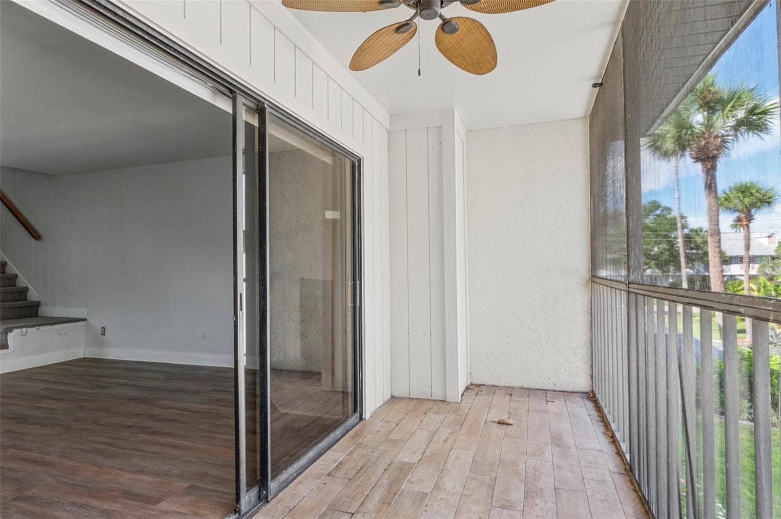 275 CAPRI CIRCLE N, #105, Treasure Island, FL 33706