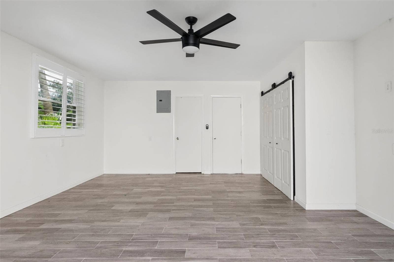 275 CAPRI CIRCLE N, #105, Treasure Island, FL 33706