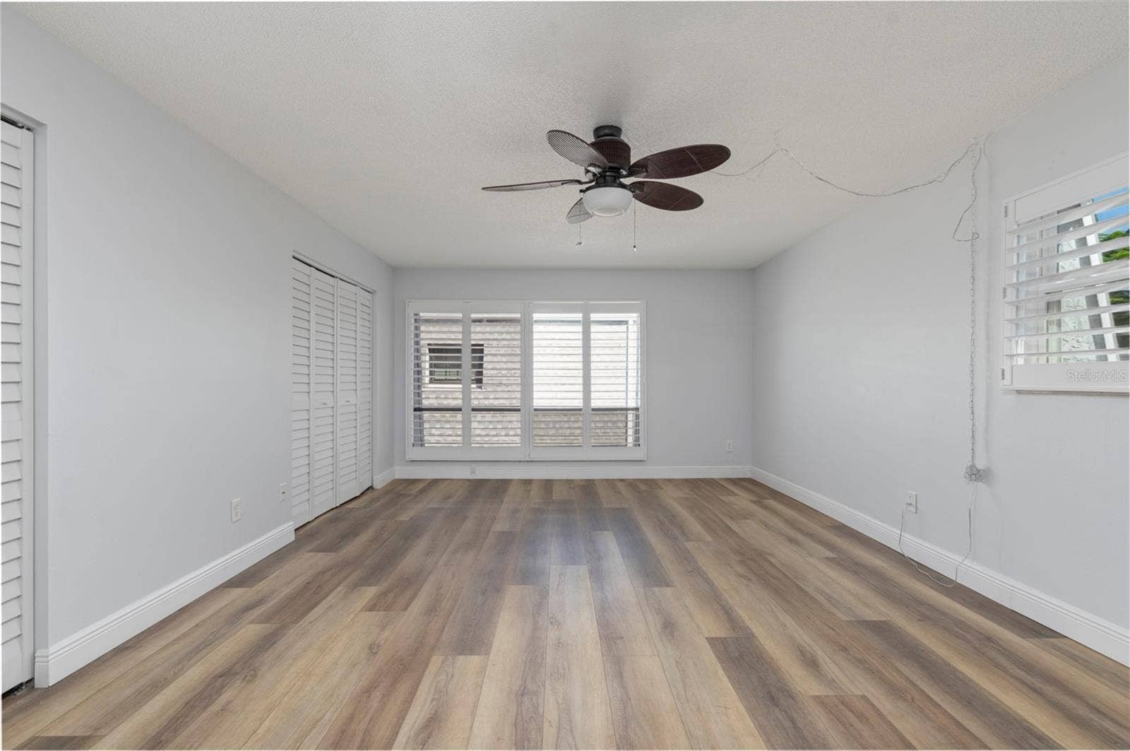 275 CAPRI CIRCLE N, #105, Treasure Island, FL 33706