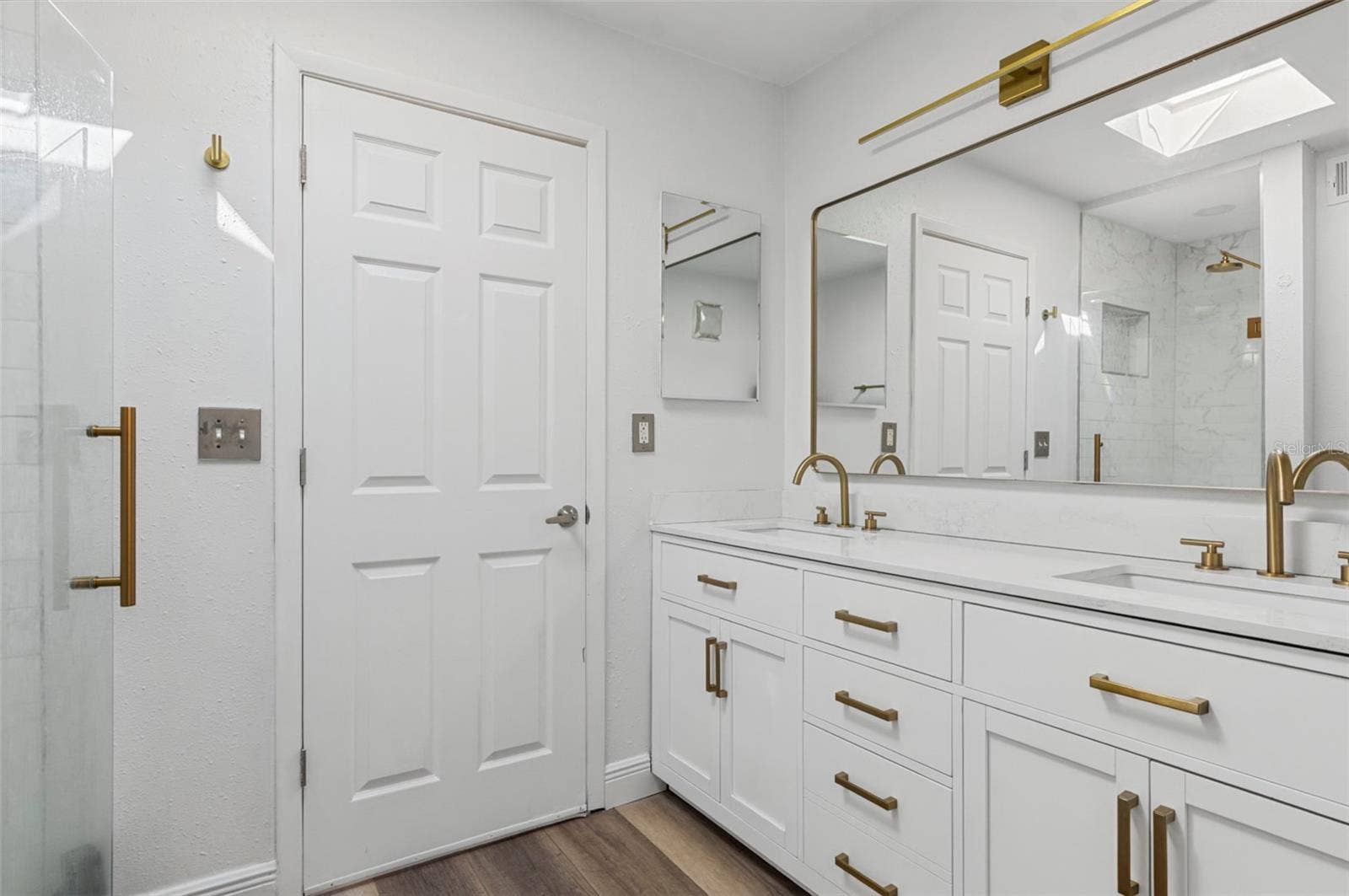 275 CAPRI CIRCLE N, #105, Treasure Island, FL 33706