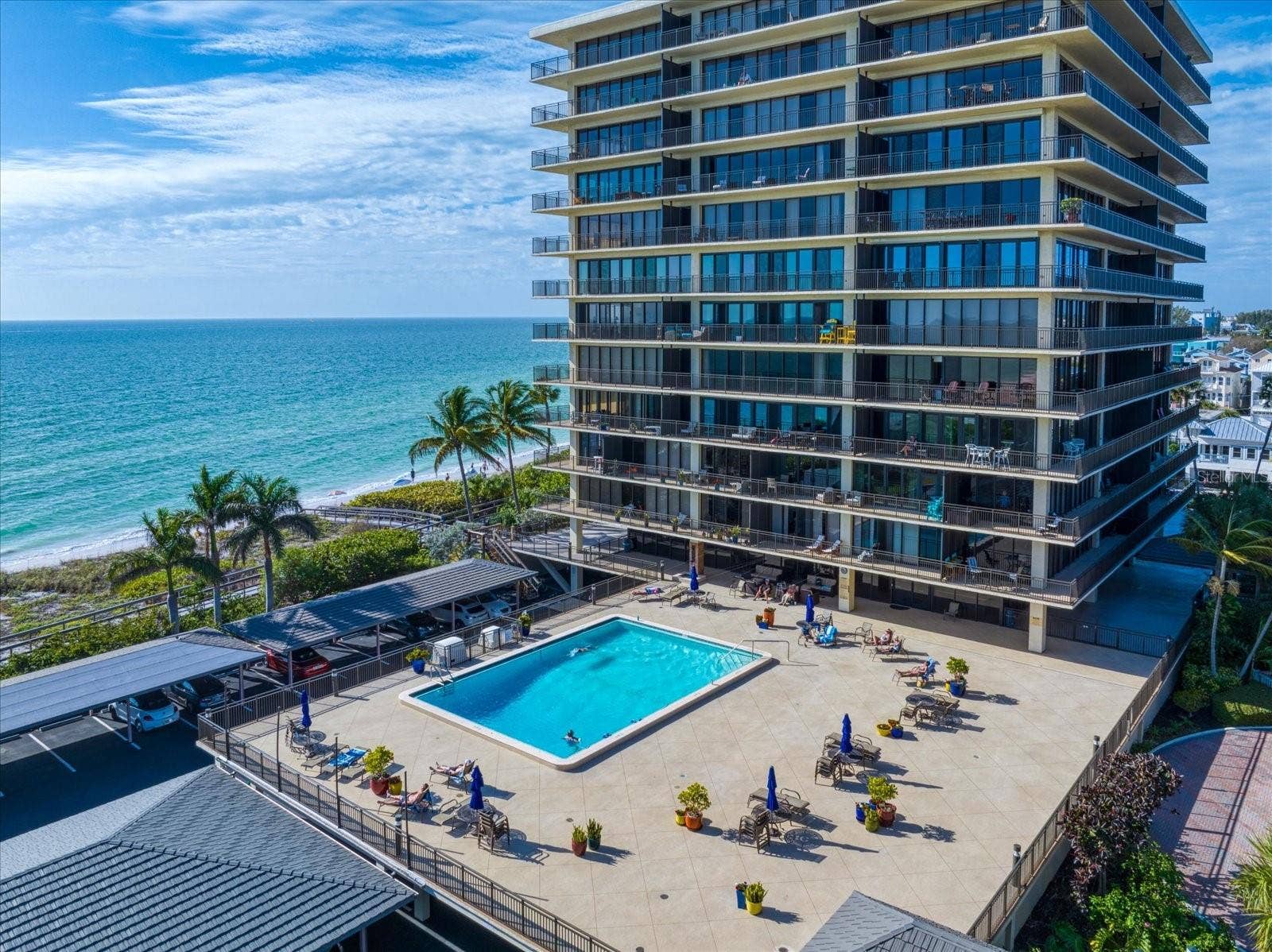 7600 BAYSHORE DRIVE, #202, Treasure Island, FL 33706 7600 BAYSHORE DRIVE, #202, Treasure Island, FL 33706