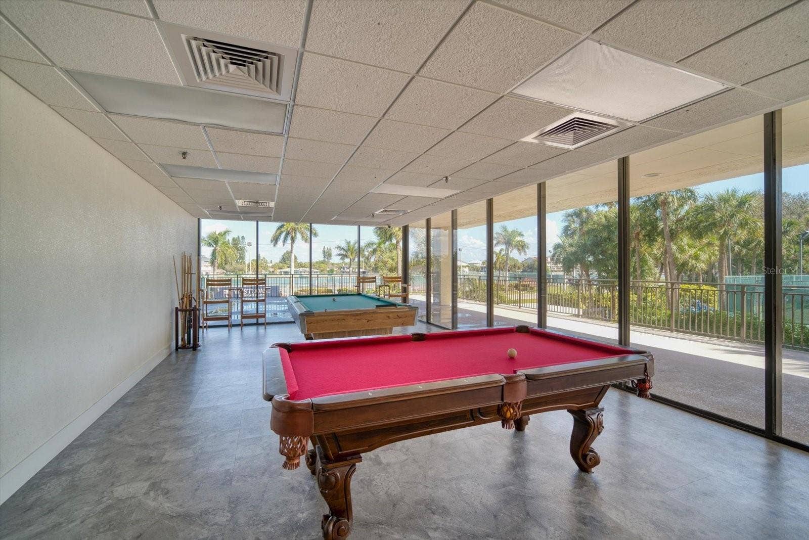 7600 BAYSHORE DRIVE, #202, Treasure Island, FL 33706 7600 BAYSHORE DRIVE, #202, Treasure Island, FL 33706