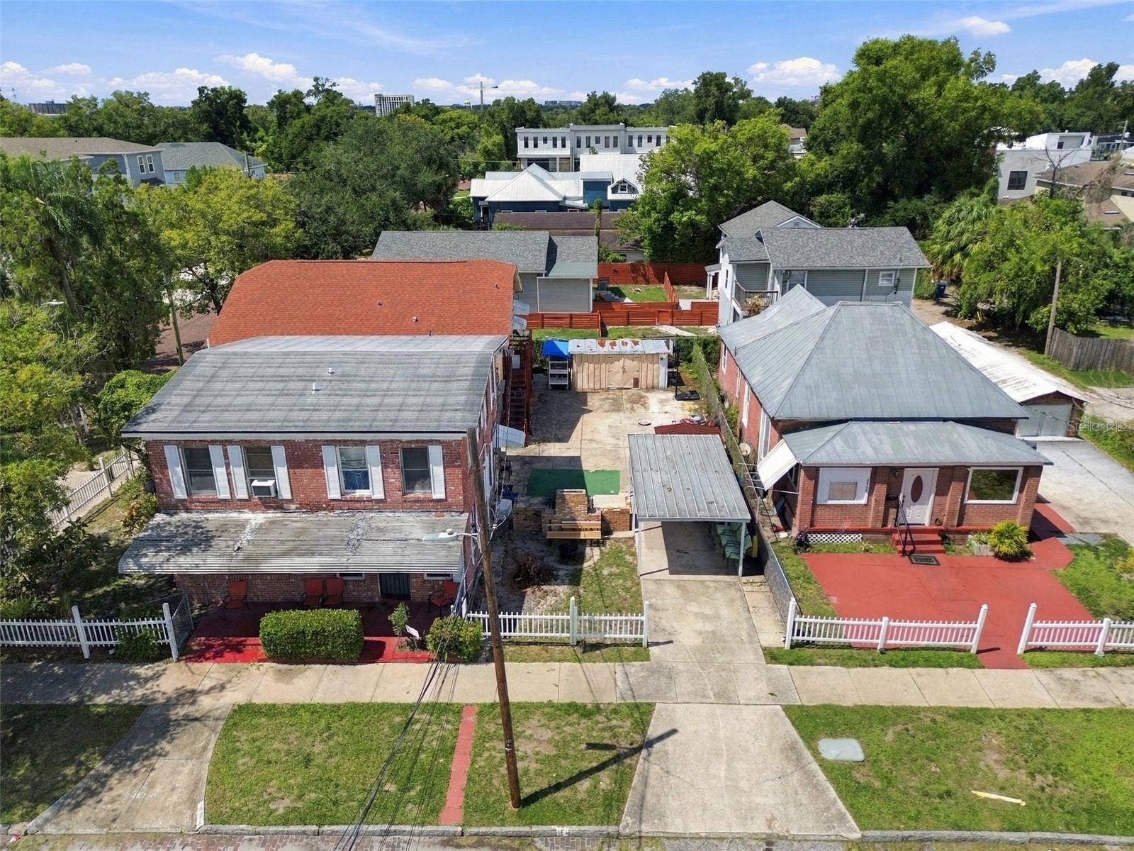 2402 N HIGHLAND AVENUE, Tampa, FL 33602 2402 N HIGHLAND AVENUE, Tampa, FL 33602