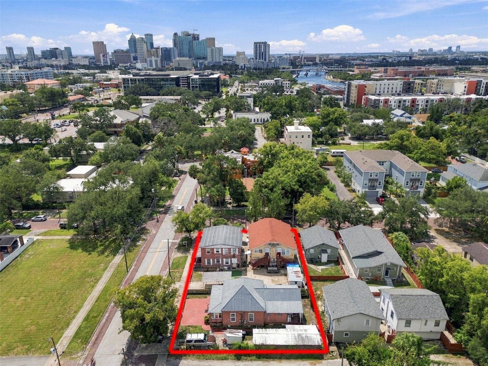 2402 N HIGHLAND AVENUE, Tampa, FL 33602 2402 N HIGHLAND AVENUE, Tampa, FL 33602