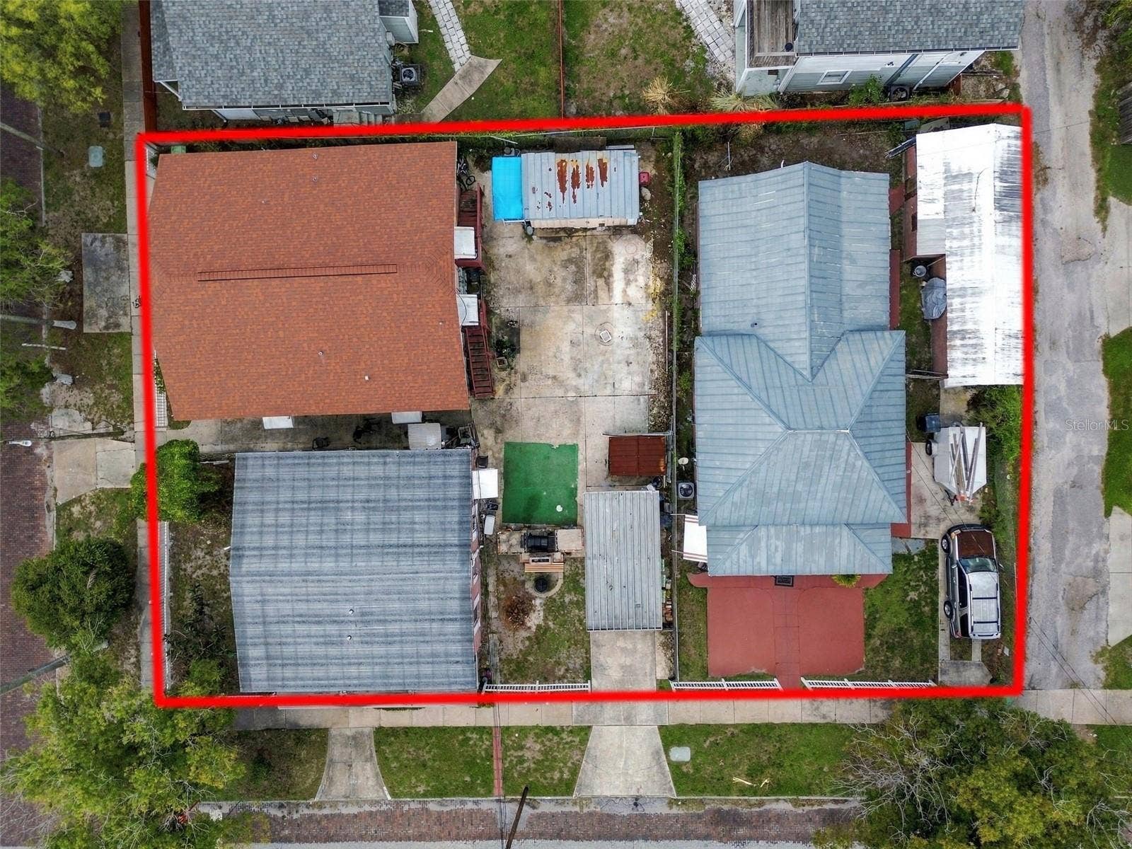 2402 N HIGHLAND AVENUE, Tampa, FL 33602 2402 N HIGHLAND AVENUE, Tampa, FL 33602