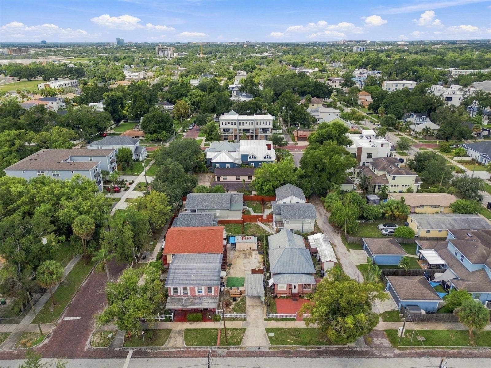 2402 N HIGHLAND AVENUE, Tampa, FL 33602 2402 N HIGHLAND AVENUE, Tampa, FL 33602