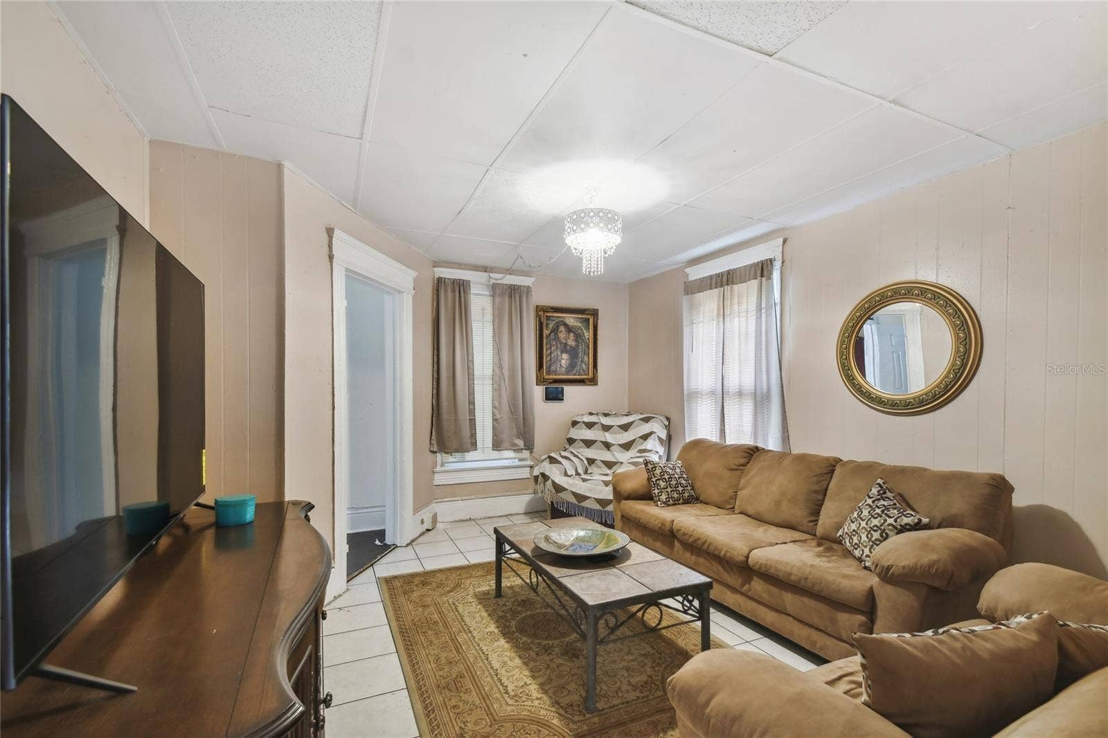 2402 N HIGHLAND AVENUE, Tampa, FL 33602 2402 N HIGHLAND AVENUE, Tampa, FL 33602
