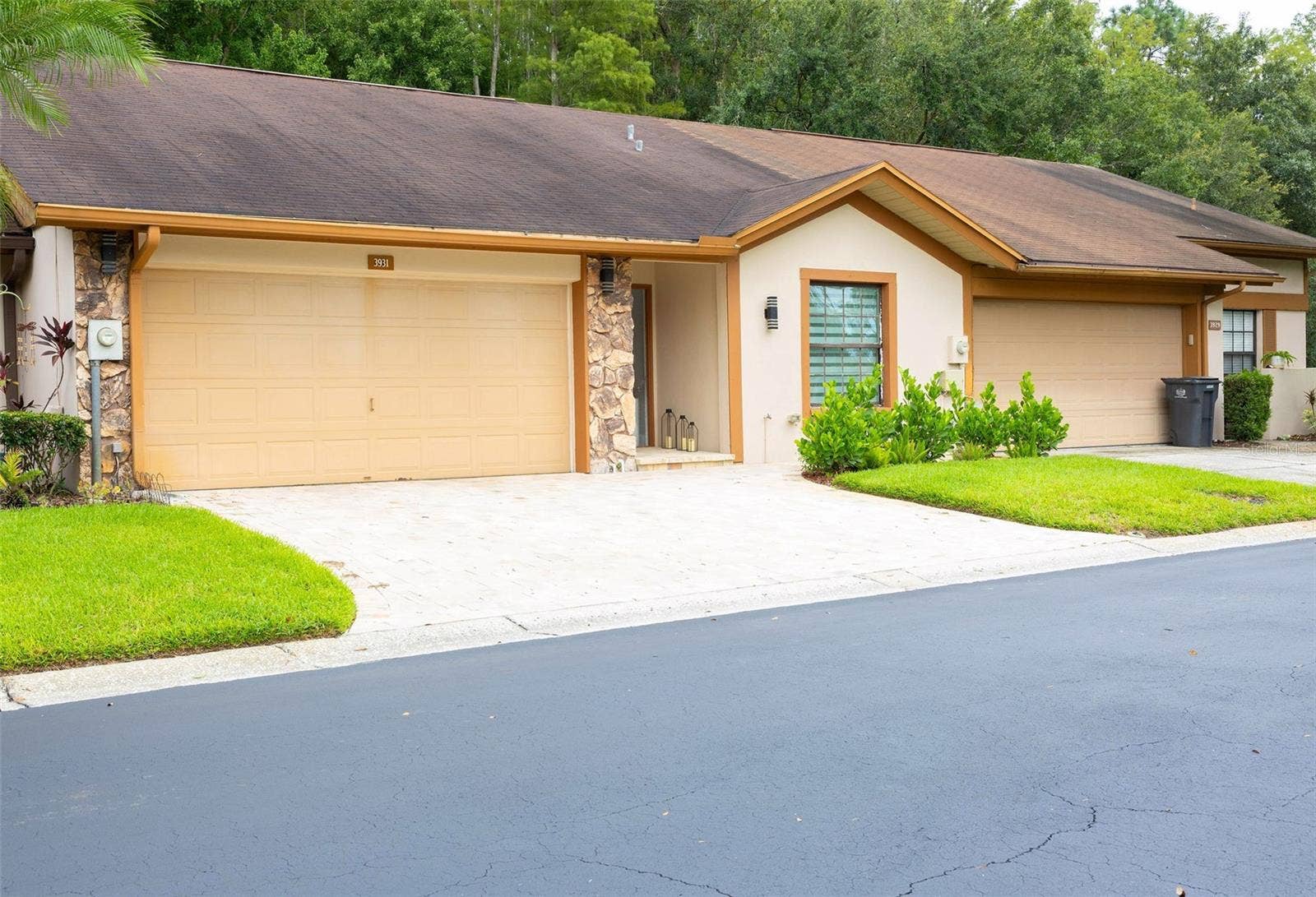 3931 SHORESIDE CIRCLE, Tampa, FL 33624 3931 SHORESIDE CIRCLE, Tampa, FL 33624