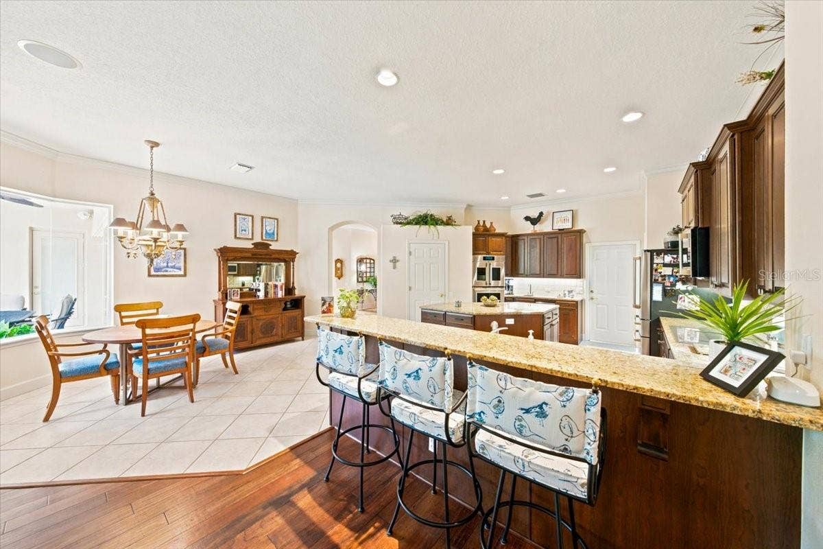 5513 KEELER OAK STREET, Lithia, FL 33547 5513 KEELER OAK STREET, Lithia, FL 33547