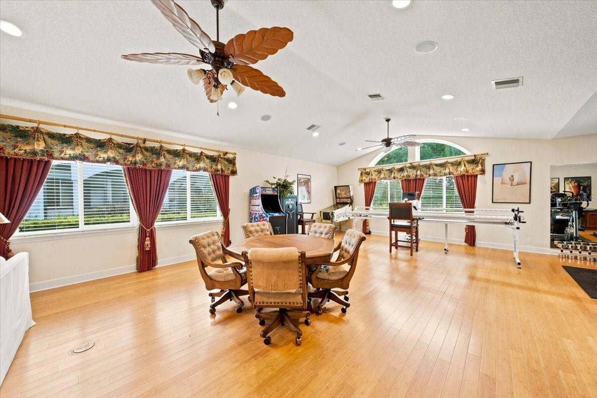 5513 KEELER OAK STREET, Lithia, FL 33547 5513 KEELER OAK STREET, Lithia, FL 33547