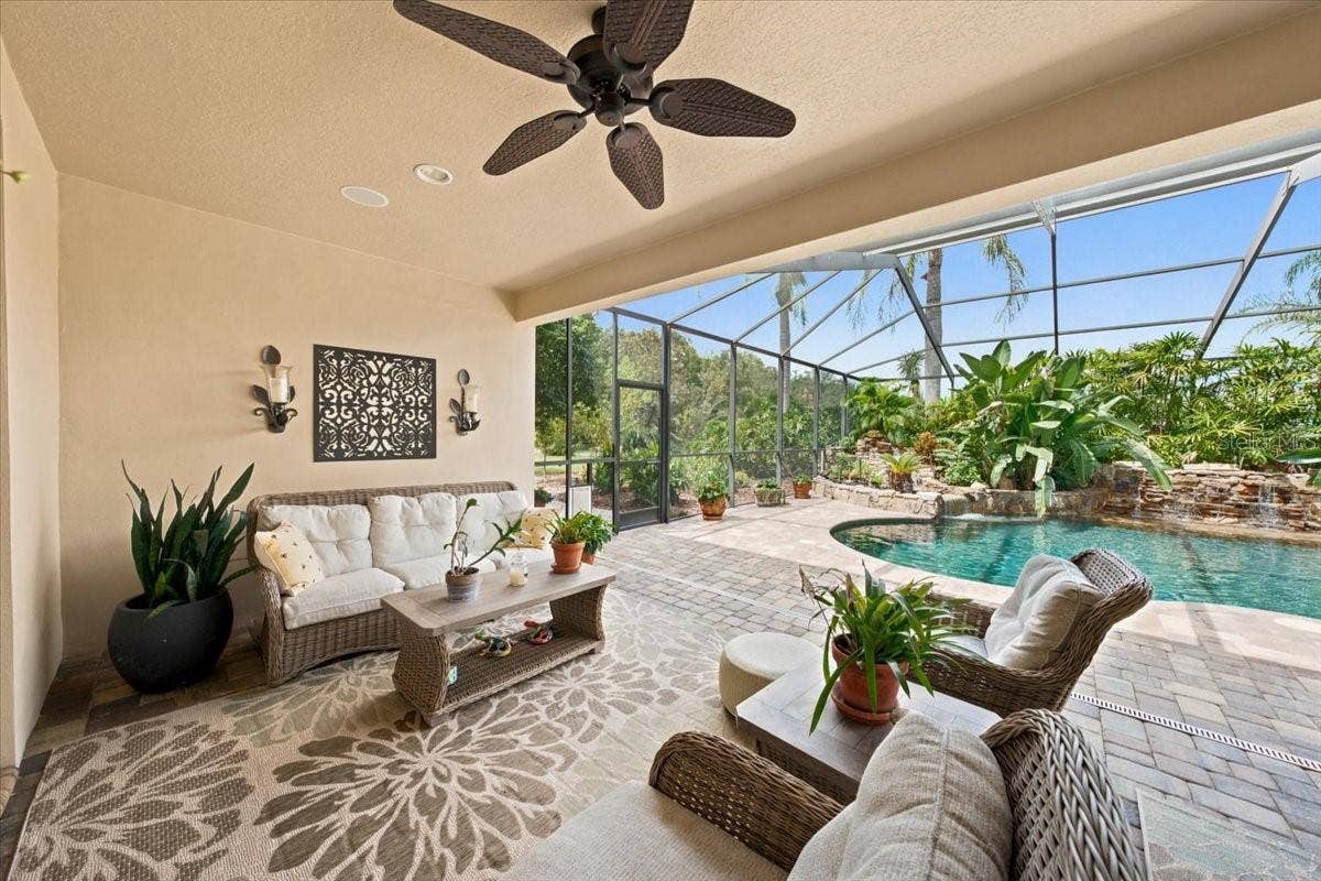 5513 KEELER OAK STREET, Lithia, FL 33547 5513 KEELER OAK STREET, Lithia, FL 33547