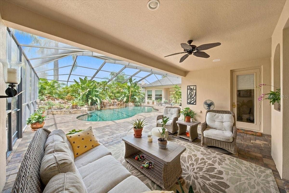 5513 KEELER OAK STREET, Lithia, FL 33547 5513 KEELER OAK STREET, Lithia, FL 33547