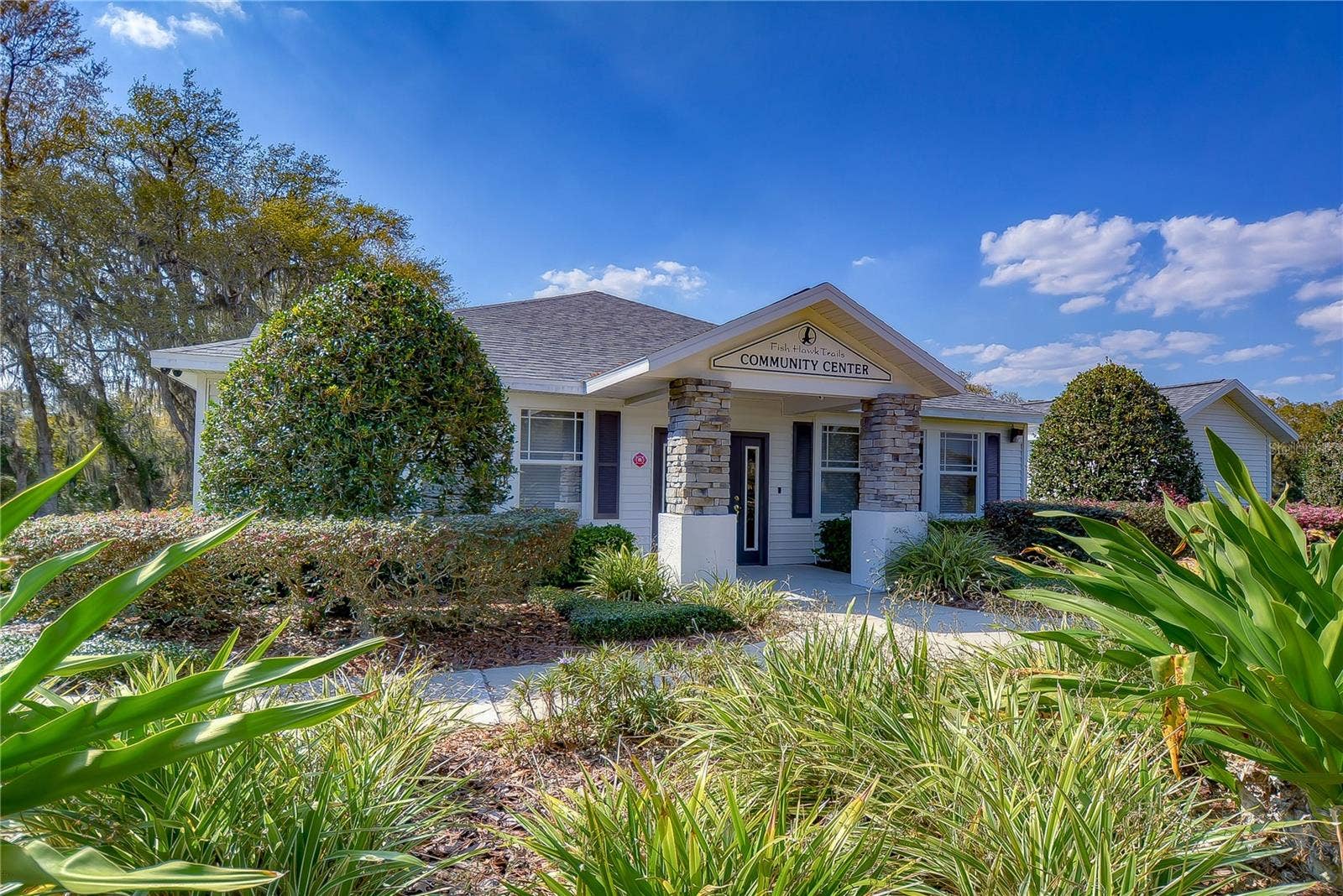 5513 KEELER OAK STREET, Lithia, FL 33547 5513 KEELER OAK STREET, Lithia, FL 33547