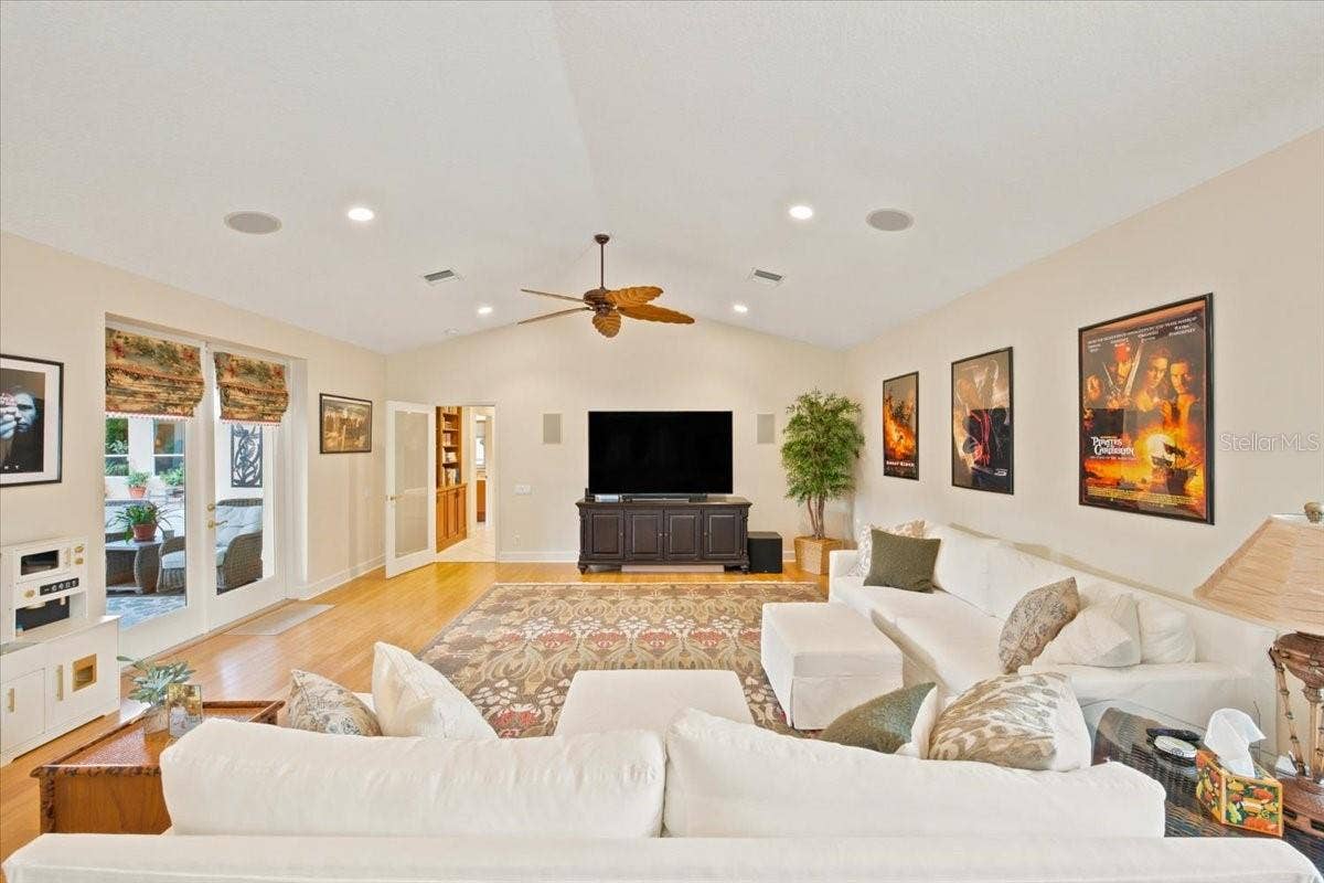 5513 KEELER OAK STREET, Lithia, FL 33547 5513 KEELER OAK STREET, Lithia, FL 33547