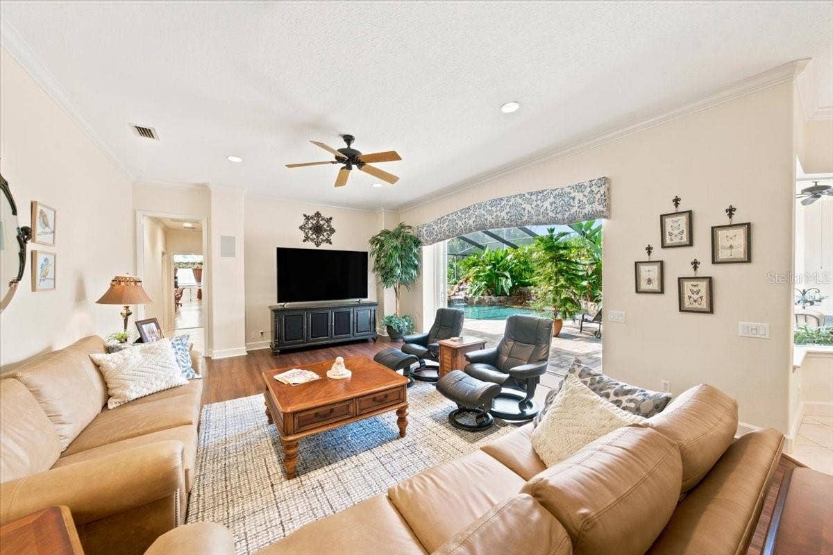 5513 KEELER OAK STREET, Lithia, FL 33547 5513 KEELER OAK STREET, Lithia, FL 33547