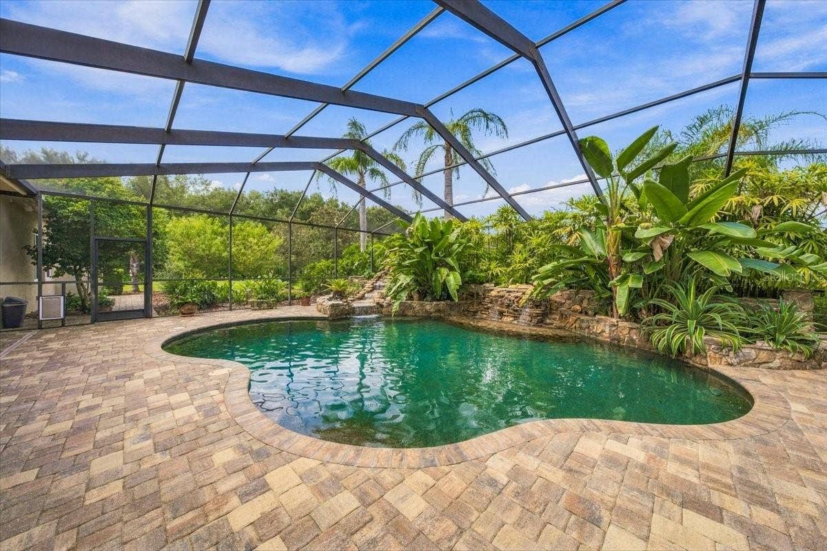 5513 KEELER OAK STREET, Lithia, FL 33547 5513 KEELER OAK STREET, Lithia, FL 33547