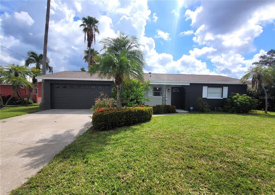 Property photo for 137 MIDWAY ISLAND, Clearwater, FL