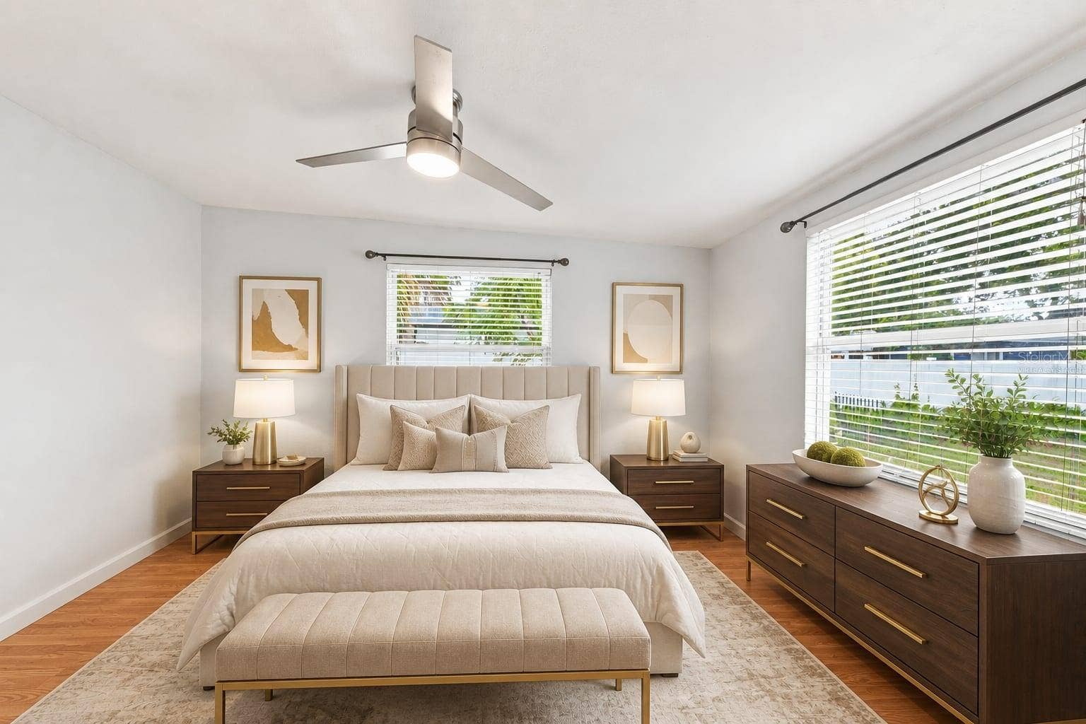 443 PARK STREET N, St Petersburg, FL 33710 virtually staged