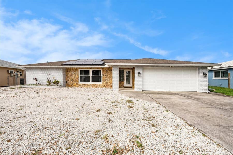 Property photo for 1117 RUSHMORE DRIVE, Holiday, FL