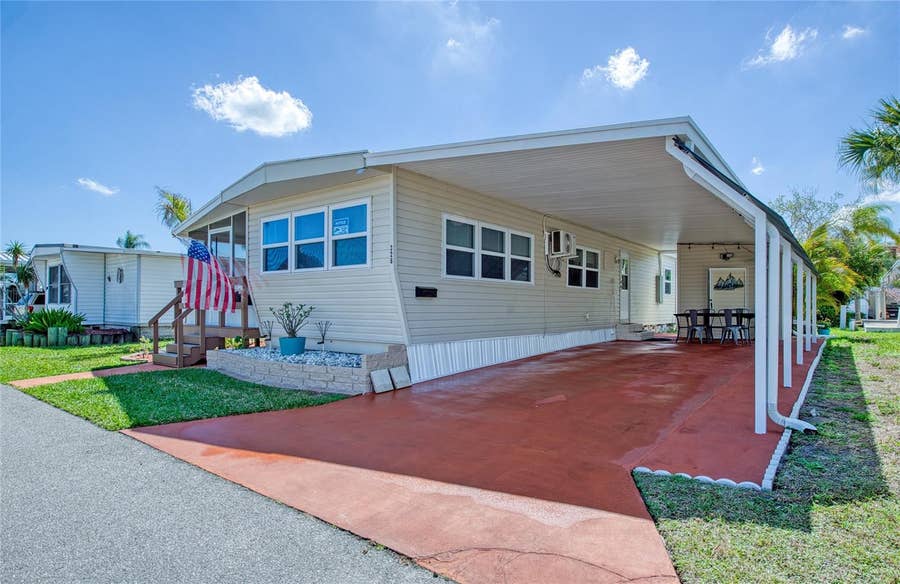 Property photo for 18675 US HIGHWAY 19 N, #328, Clearwater, FL