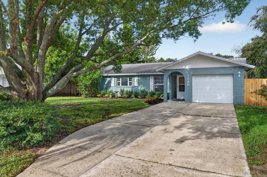 Property photo for 1330 WILDWOOD COURT, Dunedin, FL