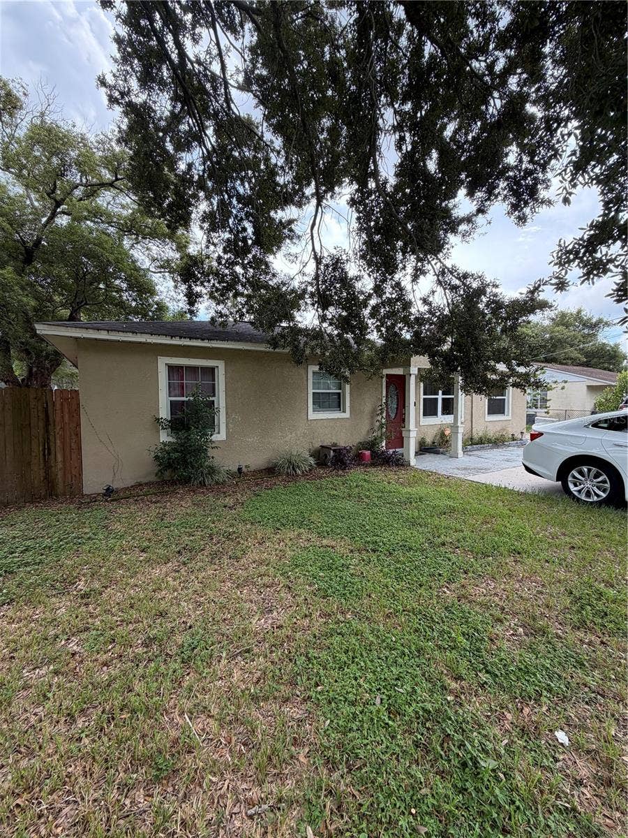 Property photo for 10325 N ARMENIA AVENUE, Tampa, FL