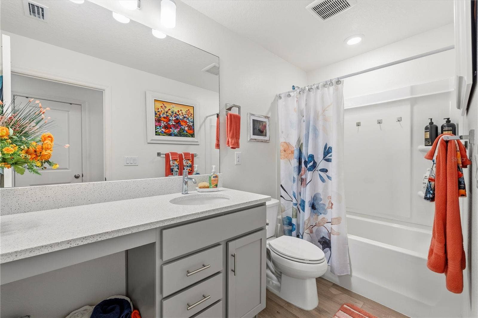2604 89TH STREET CIRCLE E, Palmetto, FL 34221 Secondary Bathroom