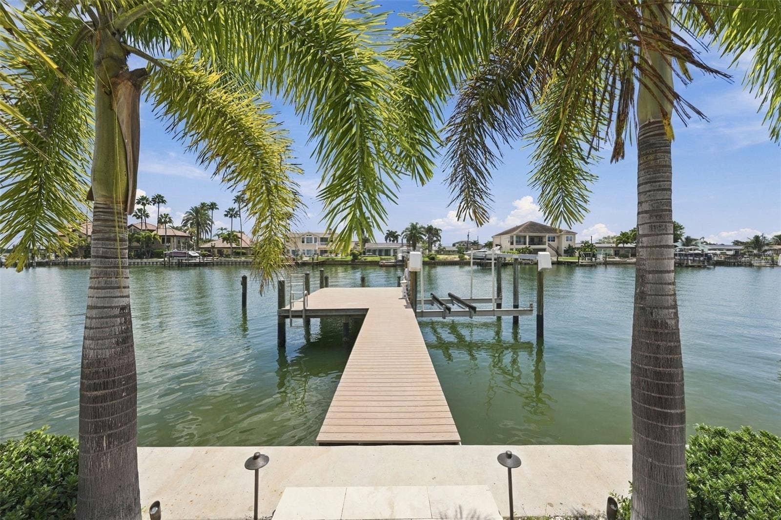 815 CAPRI BOULEVARD, Treasure Island, FL 33706 815 CAPRI BOULEVARD, Treasure Island, FL 33706