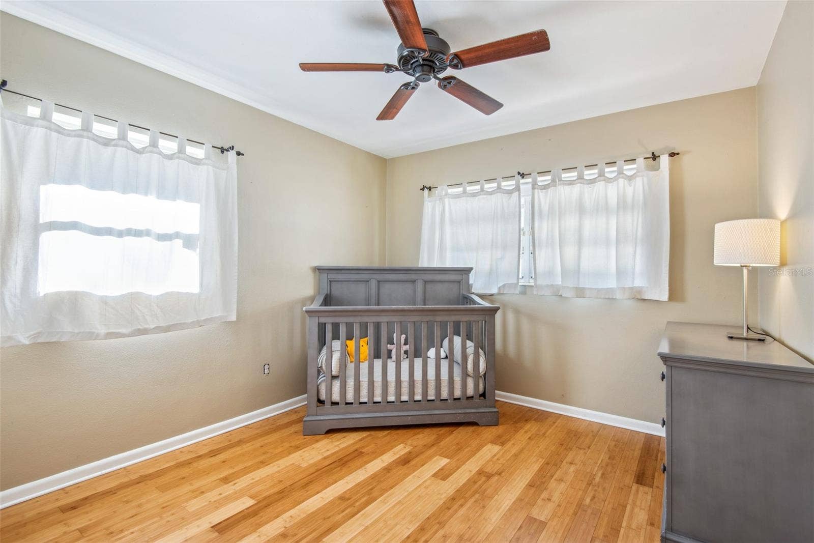 422 W LOUISIANA AVENUE, Tampa, FL 33603 422 W LOUISIANA AVENUE, Tampa, FL 33603