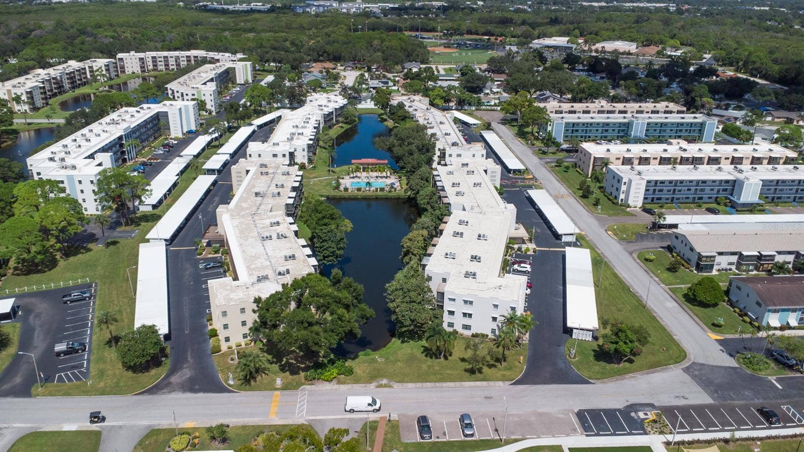 5501 80TH STREET N, #303, St Petersburg, FL 33709 Aerial #4 - Community