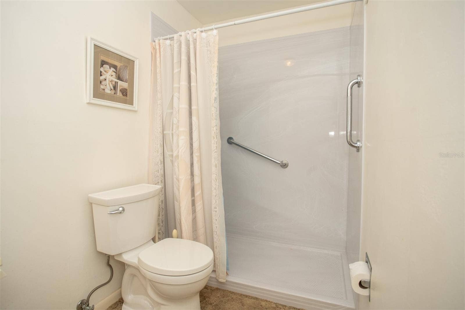 5501 80TH STREET N, #303, St Petersburg, FL 33709 Walk-in Shower!