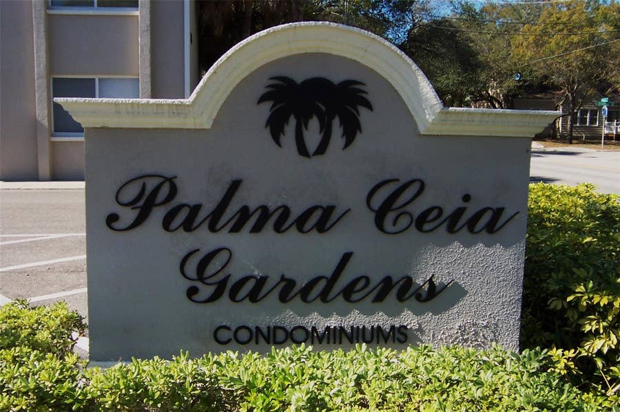 Property photo for 3206 W AZEELE STREET, #102, Tampa, FL