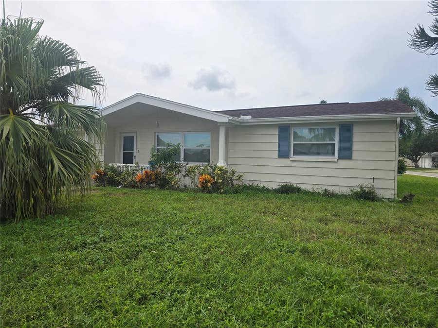 Property photo for 2055 NORFOLK DRIVE, Holiday, FL