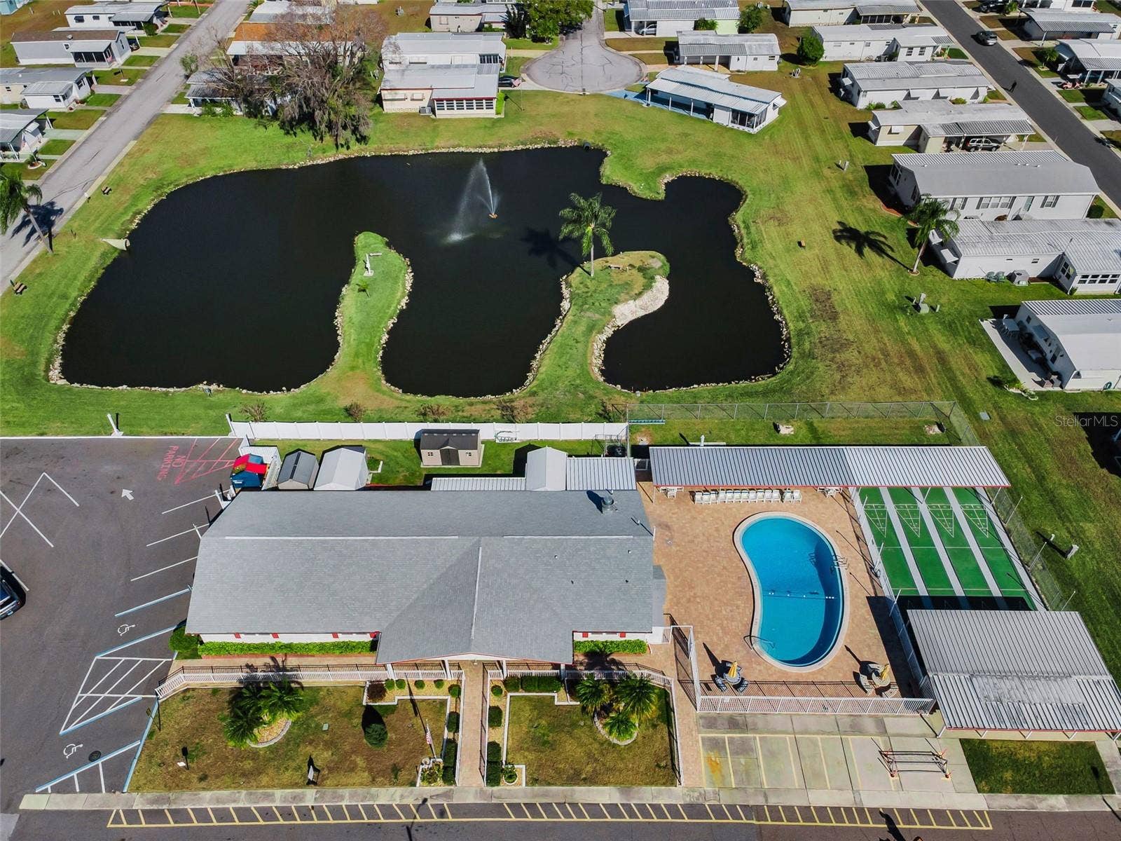 3207 BREWSTER DRIVE, Holiday, FL 34690 3207 BREWSTER DRIVE, Holiday, FL 34690