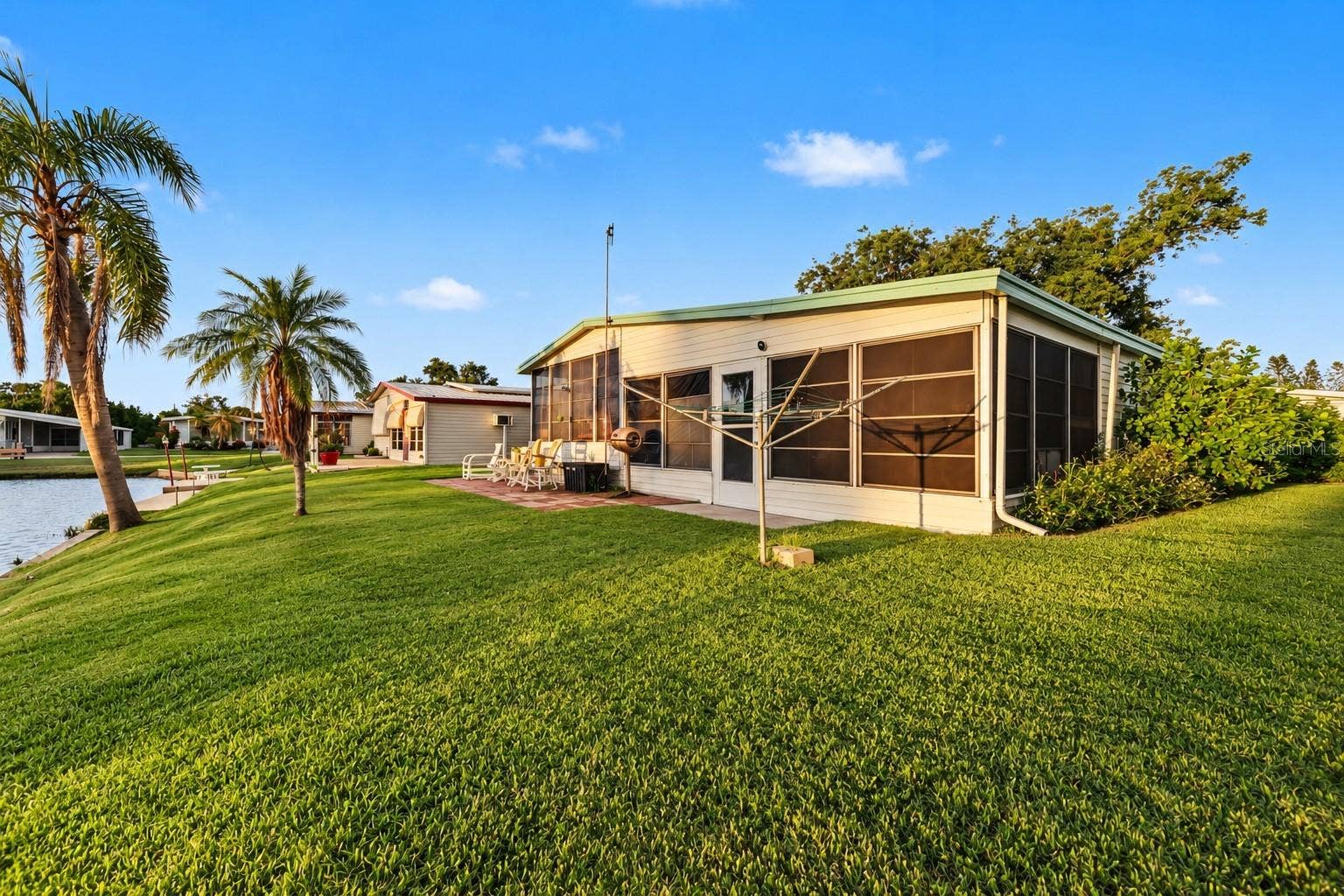 3207 BREWSTER DRIVE, Holiday, FL 34690 3207 BREWSTER DRIVE, Holiday, FL 34690