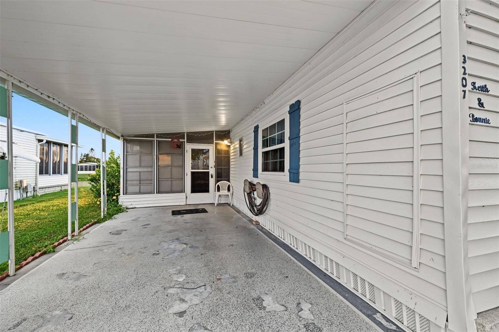 3207 BREWSTER DRIVE, Holiday, FL 34690 3207 BREWSTER DRIVE, Holiday, FL 34690