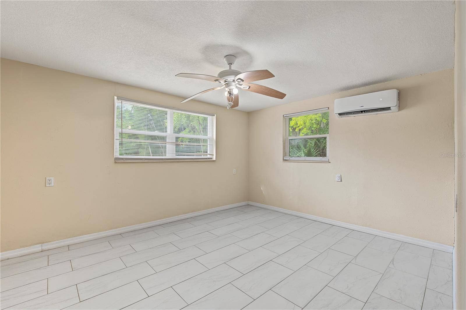 Second Bedroom - Unit 1- 5117 Mallett Drive