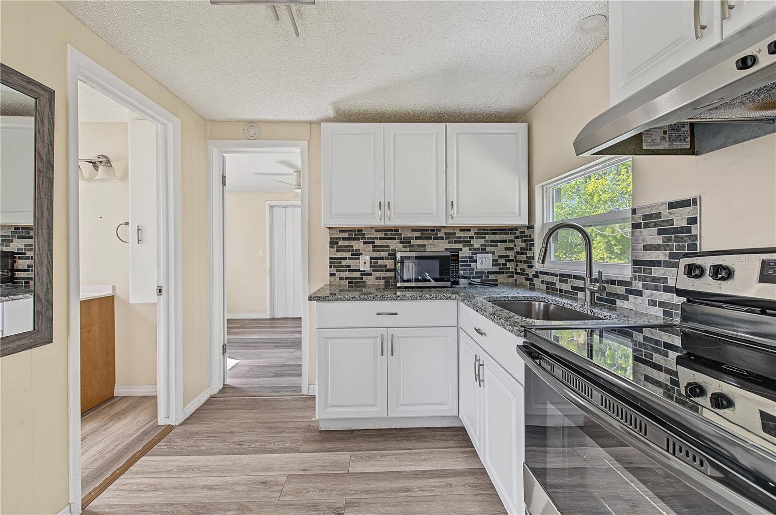Kitchen in Second Floor Unit - Unit 2 - 5117 Mallett Drive