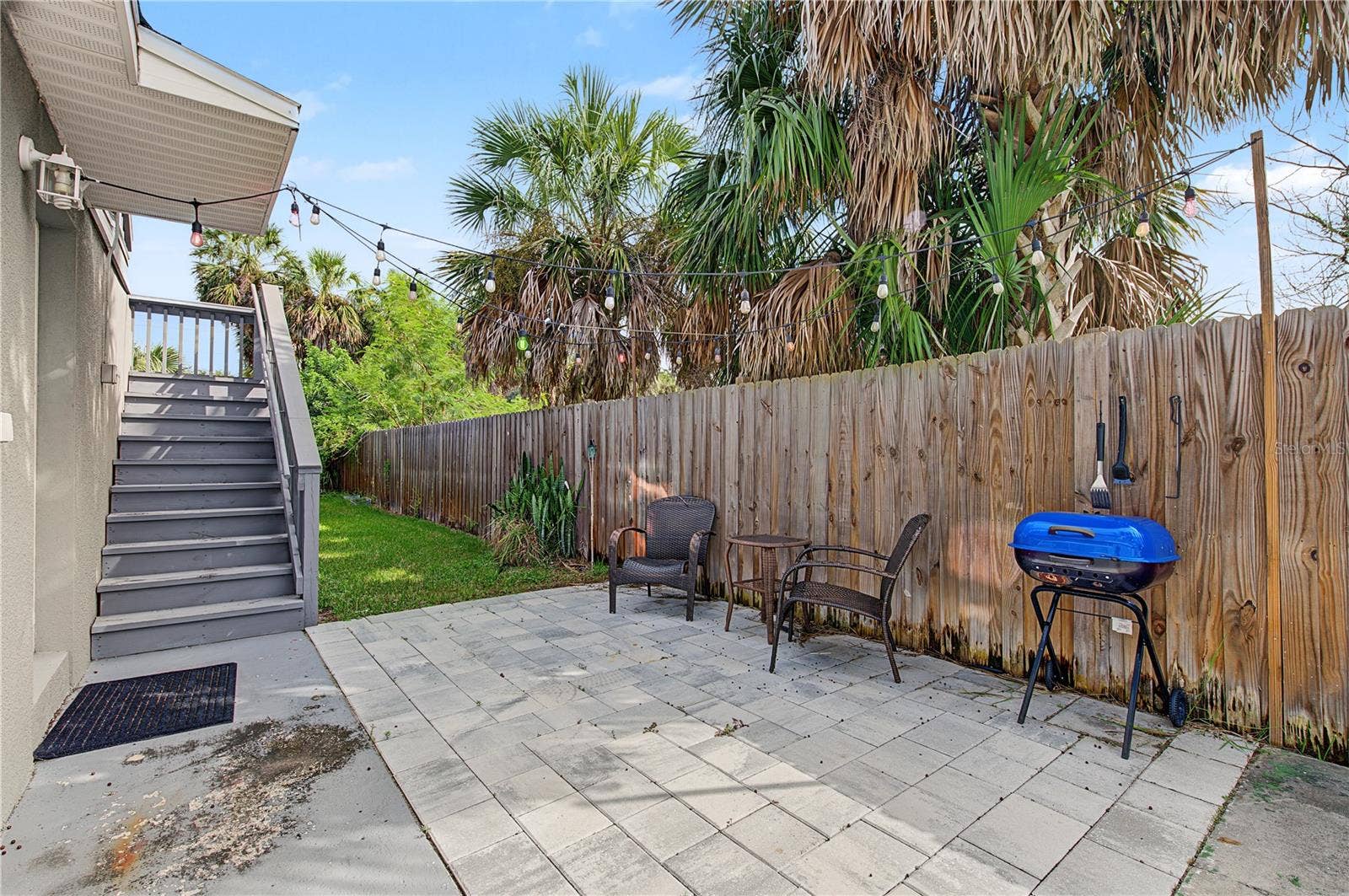 Side Driveway and Patio Area - 5117 Mallett Drive