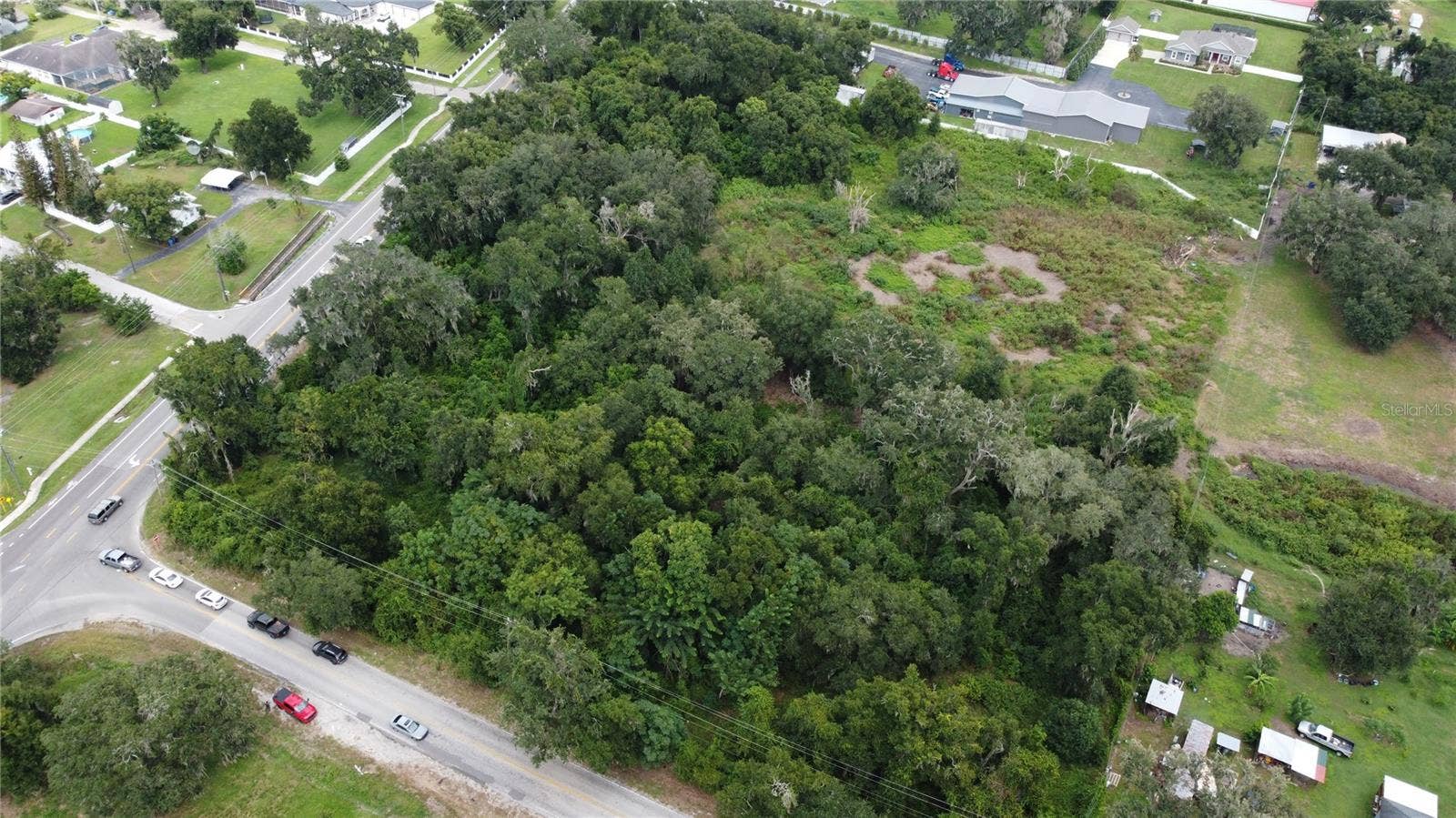 4711 MOORES LAKE ROAD, Dover, FL 33527 4711 MOORES LAKE ROAD, Dover, FL 33527