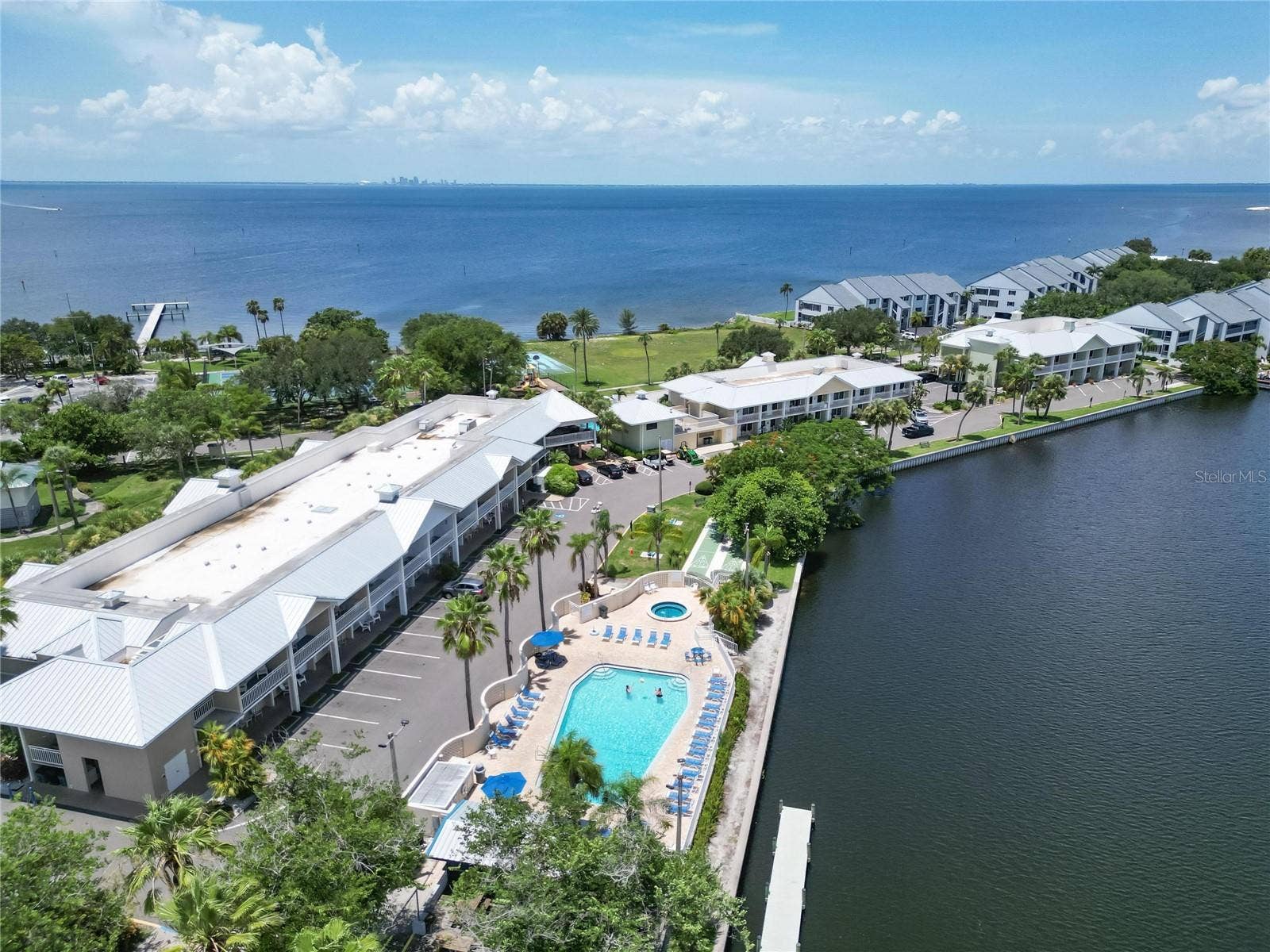 611 DESTINY DRIVE, #216, Ruskin, FL 33570 611 DESTINY DRIVE, #216, Ruskin, FL 33570