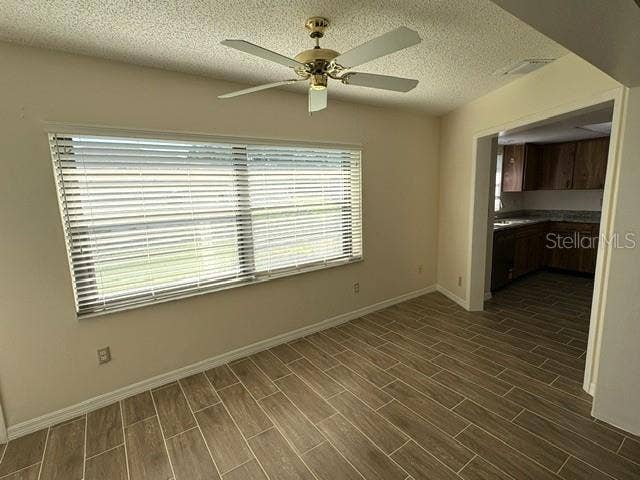 2102 HARRINGAY STREET, #449, Sun City Center, FL 33573 Enclosed lanai is easily accessible from the kitchen.