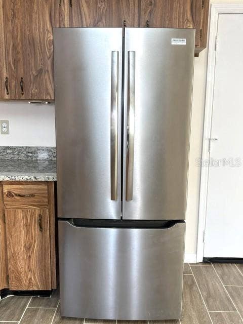 2102 HARRINGAY STREET, #449, Sun City Center, FL 33573 Frigidaire side by side with freezer drawer.