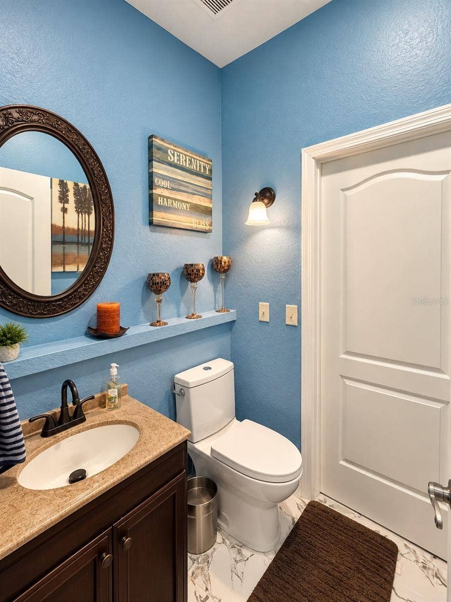 3009 W CLINTON STREET, Tampa, FL 33614 Dual access half bathroom
