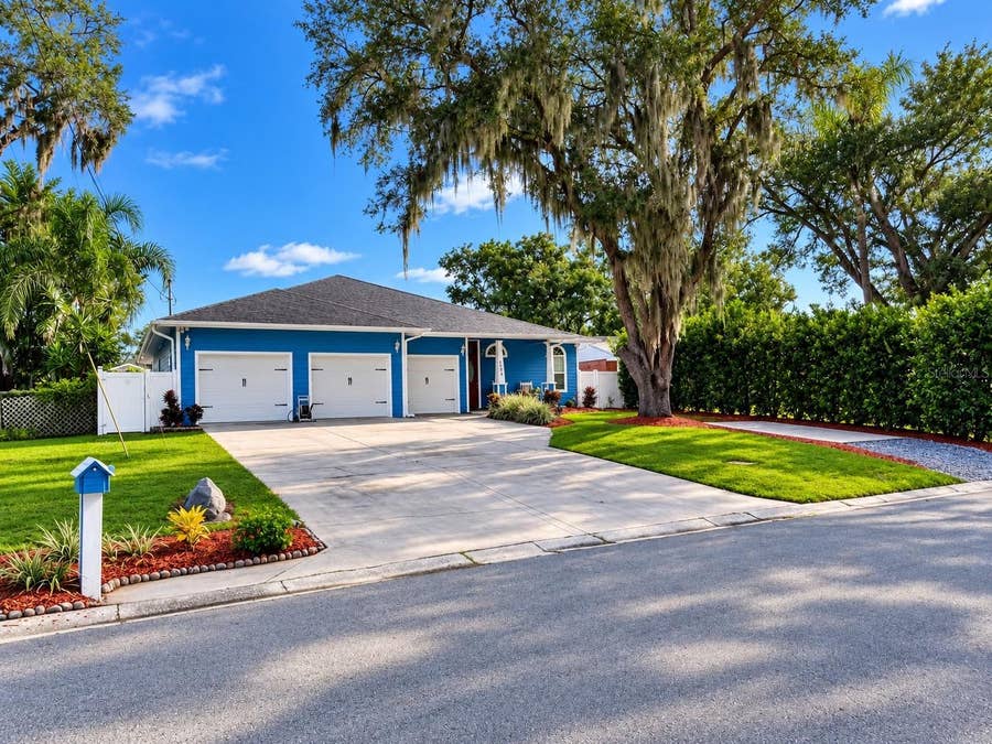 Property photo for 3009 W CLINTON STREET, Tampa, FL